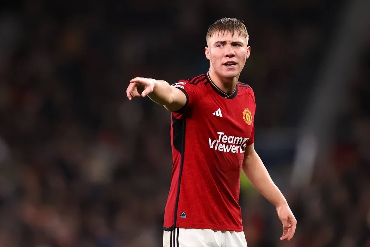 圣安东尼奥马刺赛前防线松动,志在足总杯名次提升,气氛紧张,纪律约束更严格的简单介绍 圣安东尼奥马刺赛前防线松动,志在足总杯名次提升,气氛紧张,纪律约束更严格的简单介绍